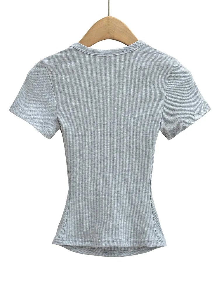 Basic short-sleeved top