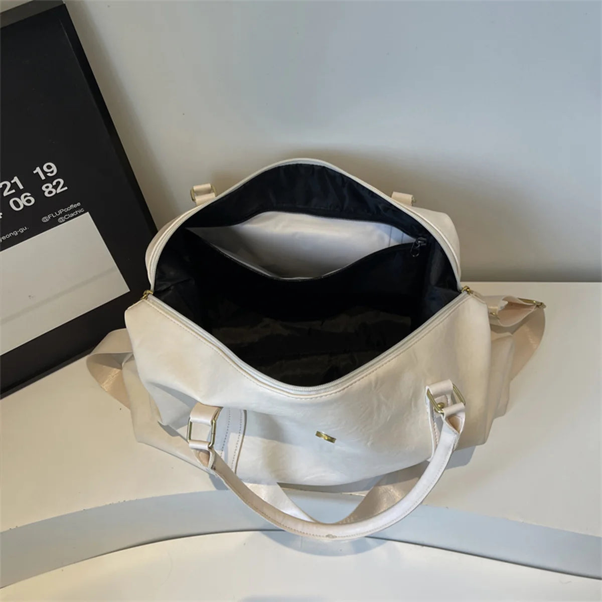 Bag Glossy