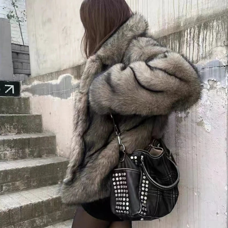 Style Metal  Bag