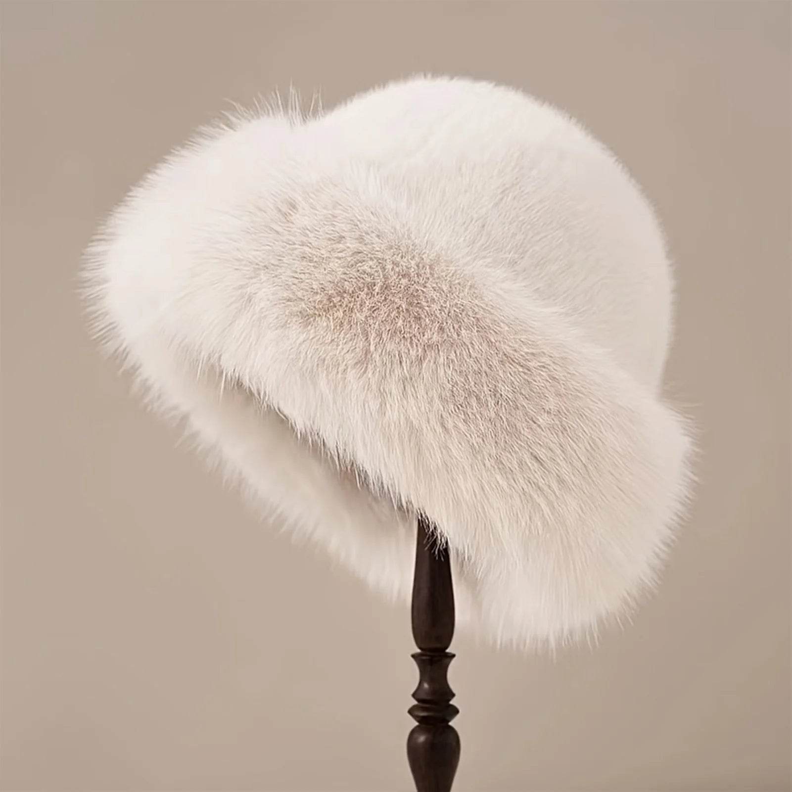 Chapeau de fourrure d'hiver